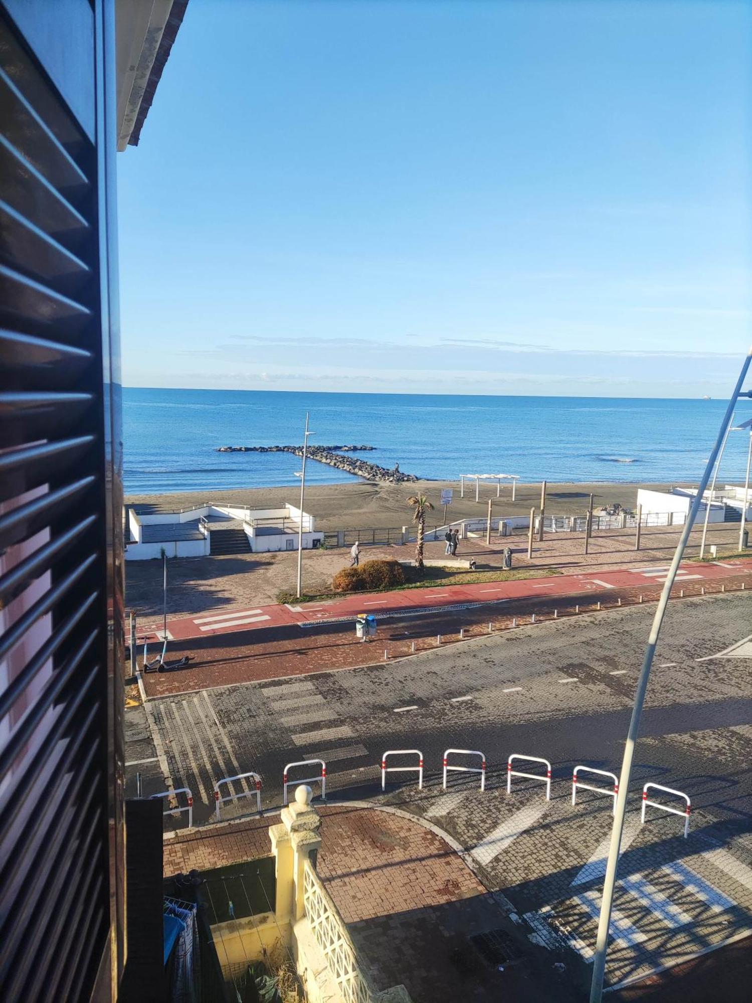 Apartment With Seaview Casa Davidoff Ostia Buitenkant foto